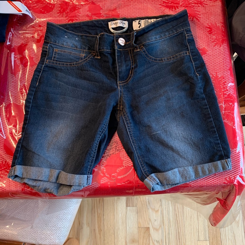 Shorts above the knee